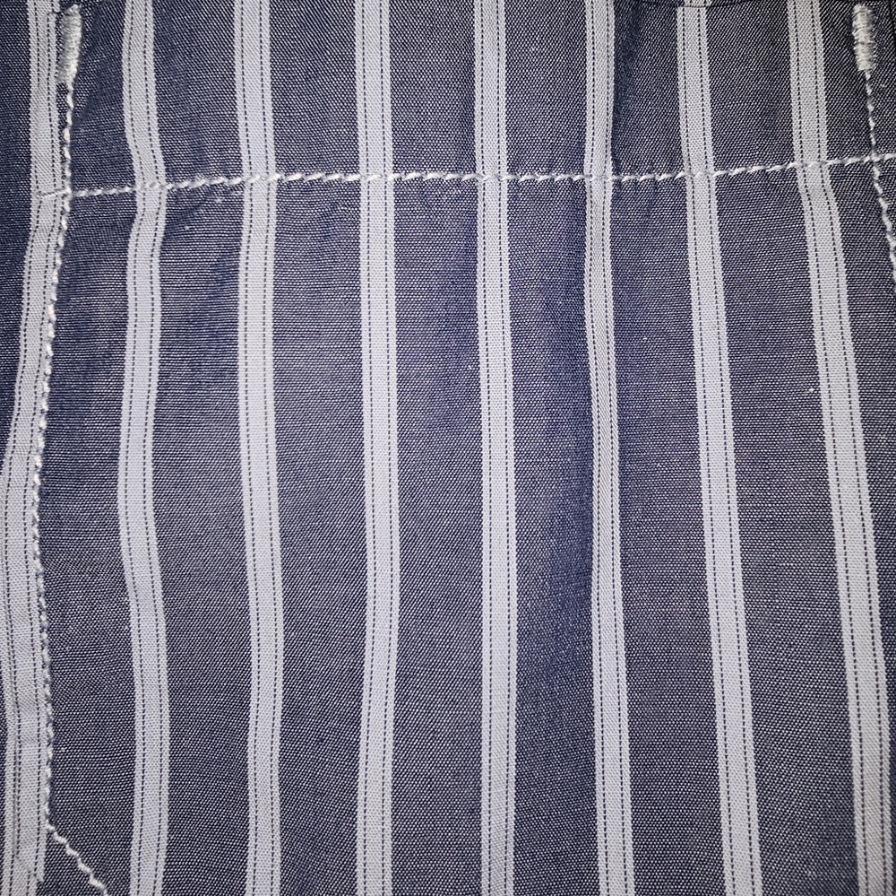 Button down Collared shirt- American Rag Medium - Picture 4 of 6
